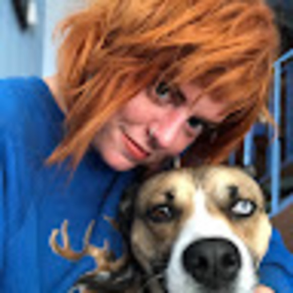 Meet your Posher, Taylor - Picture 1 of 1